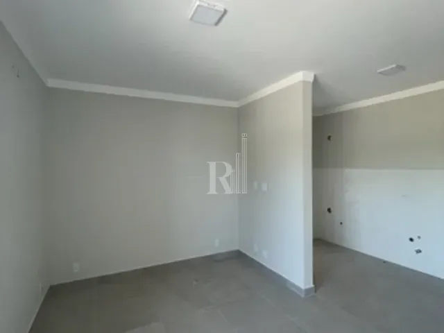 Apartamento 2 quartos e 1 banheiro, para alugar, no bairro Universitário em Tijucas