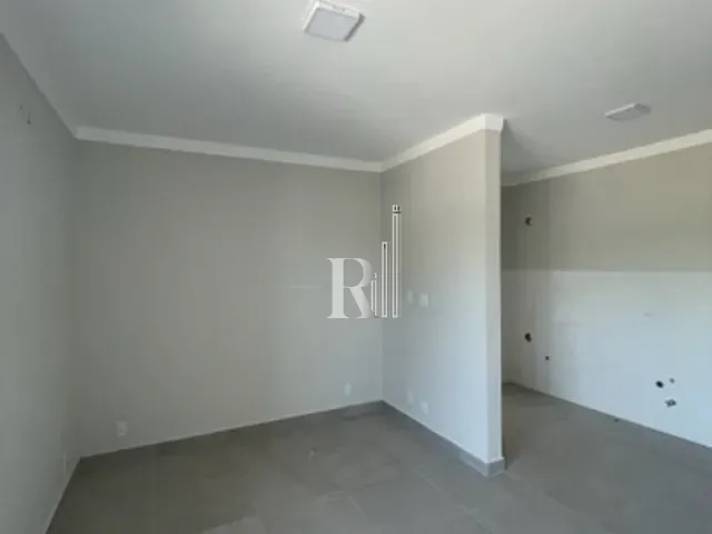 Apartamento 2 quartos e 1 banheiro, para alugar, no bairro Universitário em Tijucas