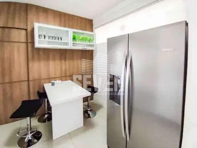 Apartamento com 430m² 4 quartos e 5 banheiros, à venda, no bairro Vila Serrão em Bauru