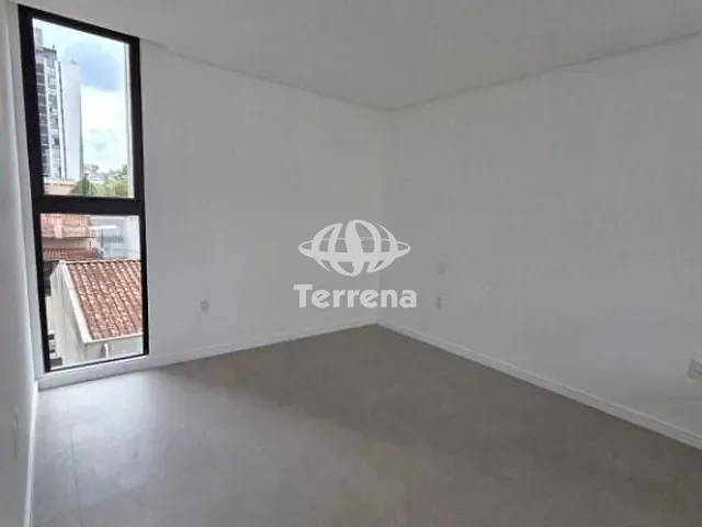 Apartamento 1 quarto e 1 banheiro, para alugar, no bairro Vila Nova em Blumenau