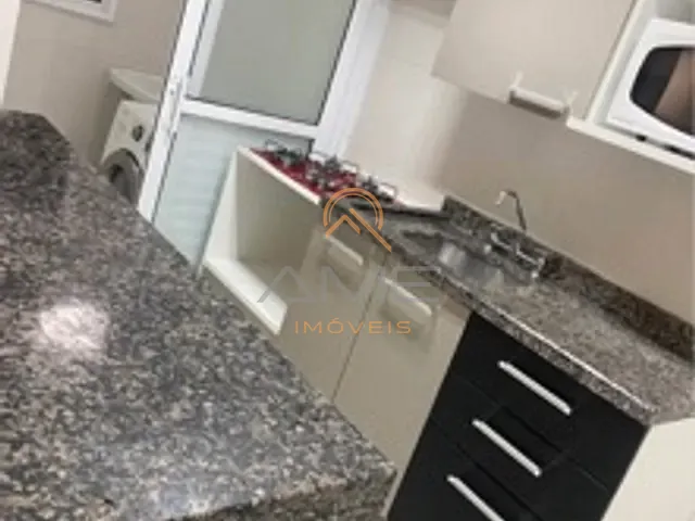 Apartamento 2 quartos e 2 banheiros, à venda, no bairro Centro em Pelotas