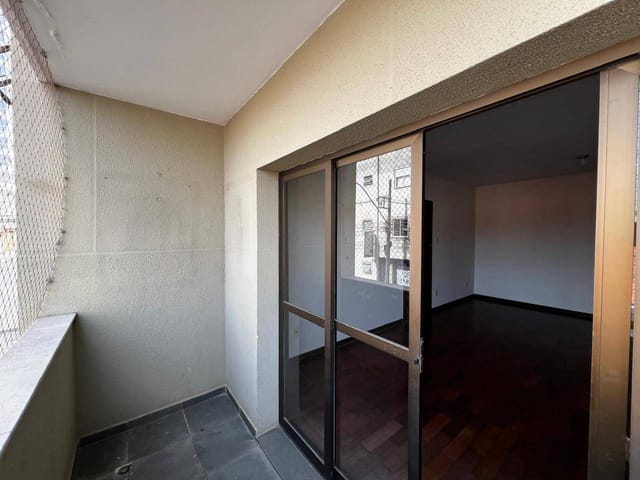 Apartamento 3 quartos e 3 banheiros, para alugar, no bairro Nova Pouso Alegre em Pouso Alegre