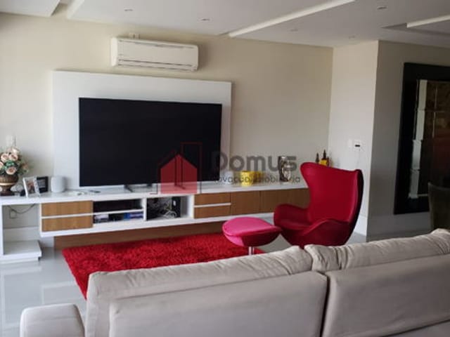 Apartamento à venda, no bairro Santana em Pindamonhangaba