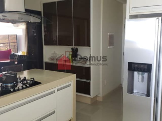Apartamento à venda, no bairro Santana em Pindamonhangaba