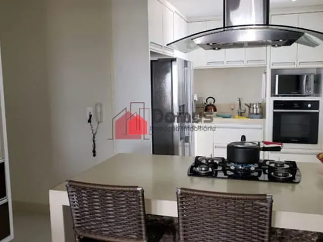 Apartamento à venda, no bairro Santana em Pindamonhangaba