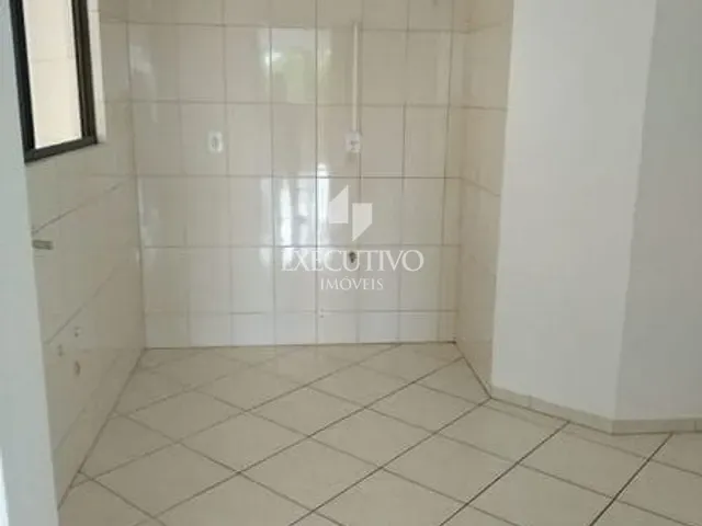 Apartamento 3 quartos e 2 banheiros, à venda, no bairro Centro em Arroio Do Meio