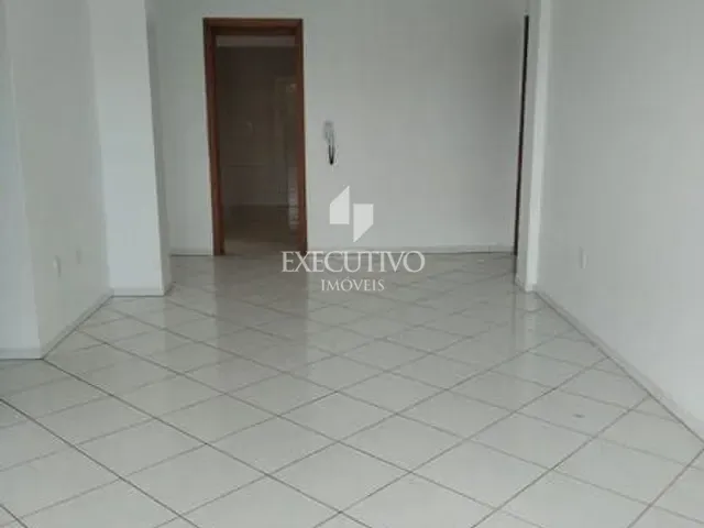 Apartamento 3 quartos e 2 banheiros, à venda, no bairro Centro em Arroio Do Meio