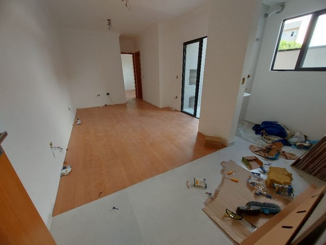 Apartamento 2 quartos e 1 banheiro, à venda, no bairro Parque da Fonte em São José dos Pinhais
