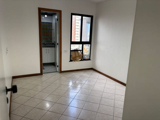 Apartamento com 229m² 4 quartos e 5 banheiros, à venda, no bairro Jardins em Aracaju