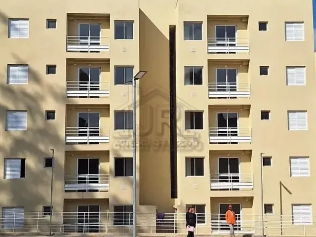 Apartamento 2 quartos e 1 banheiro, à venda, no bairro Jardim Estrela em Mauá