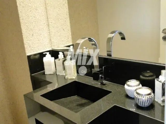 Apartamento 2 quartos e 4 banheiros, para alugar, no bairro Itaim Bibi em São Paulo