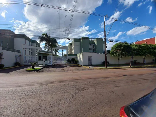 Apartamento com 93m² 3 quartos e 1 banheiro, à venda, no bairro Condomínio Residencial Castelo Branco em Cambé