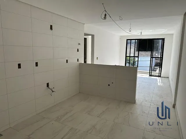 Apartamento 2 quartos e 2 banheiros, à venda, no bairro Monte Castelo em Volta Redonda