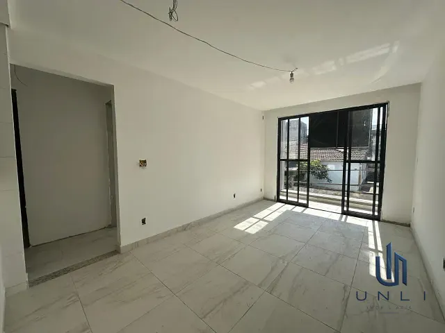 Apartamento 2 quartos e 2 banheiros, à venda, no bairro Monte Castelo em Volta Redonda