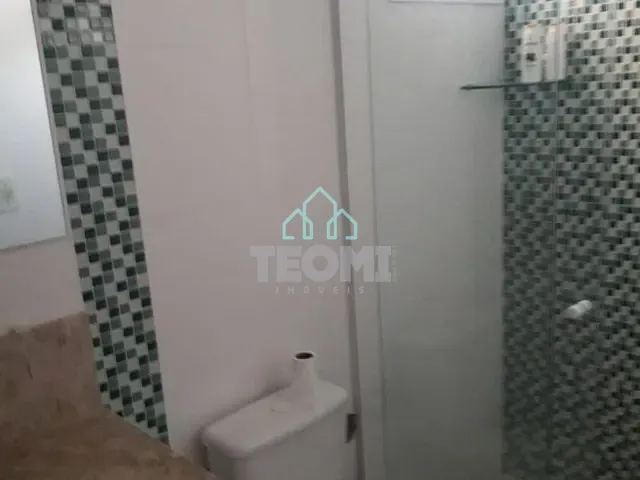Apartamento 2 quartos e 2 banheiros, à venda, no bairro Vila Iapi em Taubaté