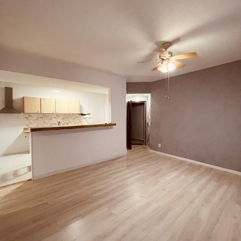 Apartamento 2 quartos e 3 banheiros, à venda, no bairro Passagem em Cabo Frio