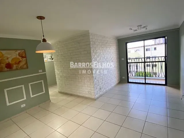 Apartamento com 80m² 3 quartos e 2 banheiros, para alugar, no bairro Farolândia em Aracaju