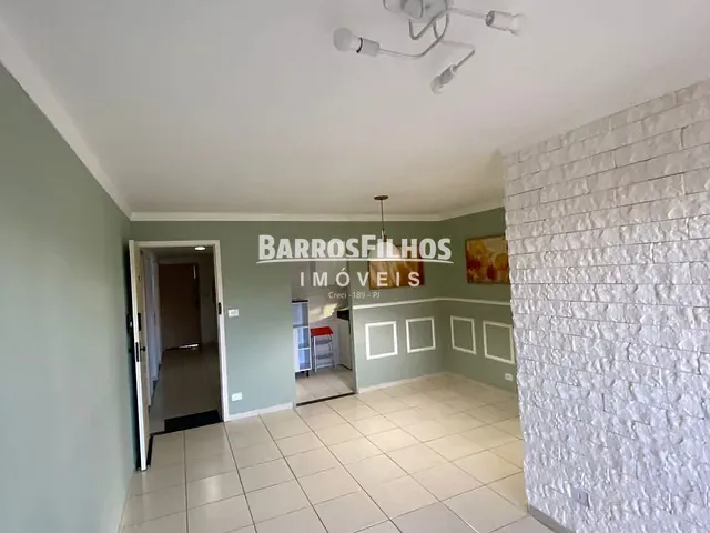 Apartamento com 80m² 3 quartos e 2 banheiros, para alugar, no bairro Farolândia em Aracaju