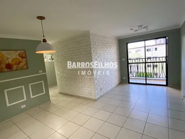 Apartamento com 80m² 3 quartos e 2 banheiros, para alugar, no bairro Farolândia em Aracaju
