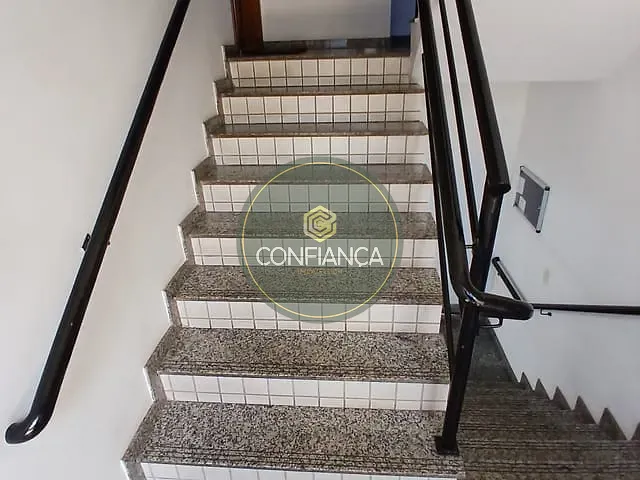 Apartamento 3 quartos e 2 banheiros, à venda, no bairro Fernão Dias em Belo Horizonte