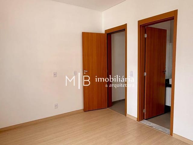 Apartamento 2 quartos e 1 banheiro, para alugar, no bairro Santa Filomena em Lavras