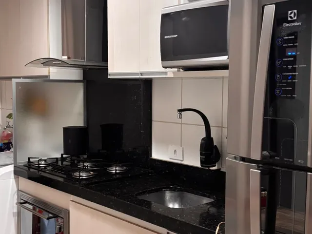 Apartamento com 55m² 2 quartos e 1 banheiro, para alugar, no bairro Chácara Manella em Cambé