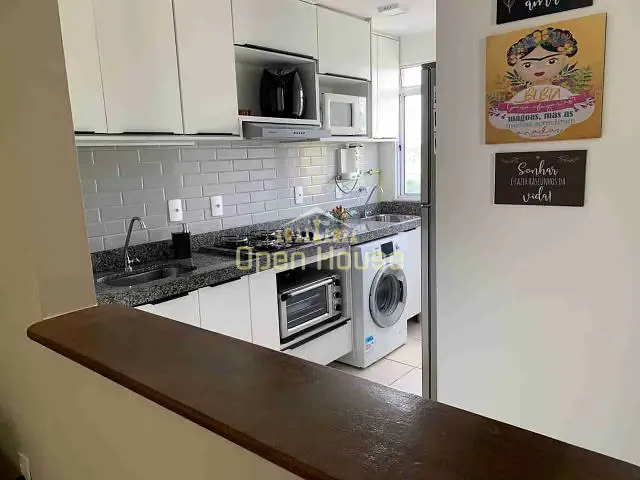 Apartamento 2 quartos e 1 banheiro, à venda, no bairro Três Poços em Volta Redonda