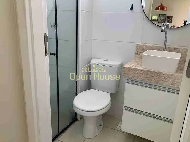 Apartamento 2 quartos e 1 banheiro, à venda, no bairro Três Poços em Volta Redonda