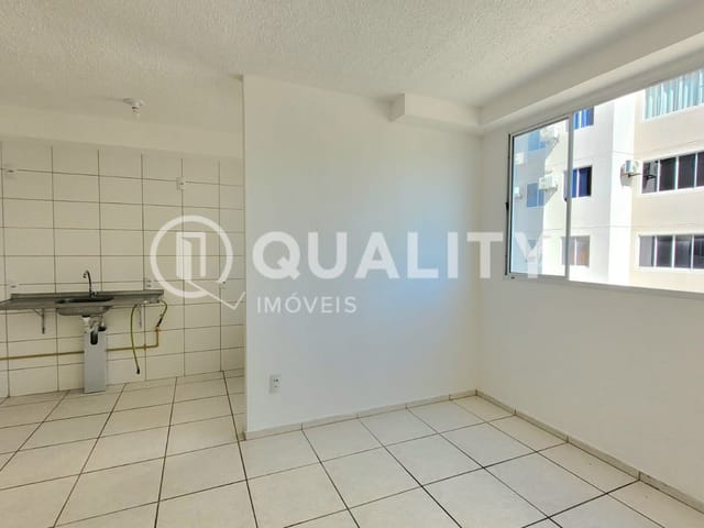 Apartamento 2 quartos e 2 banheiros, à venda, no bairro Passaré em Fortaleza