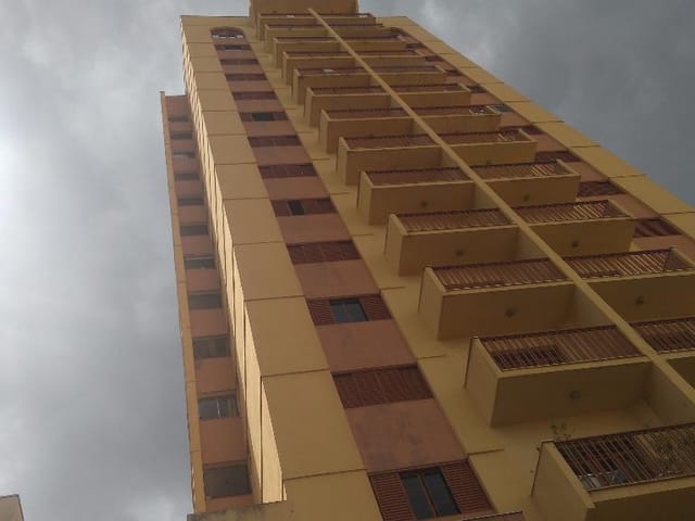 Foto do Apartamento - Apartamento com 1 dormitório à venda, 72 m² por R$ 130.000,00 - Centro - Uberaba/MG | ZUCATO IMOBILIARIA LTDA