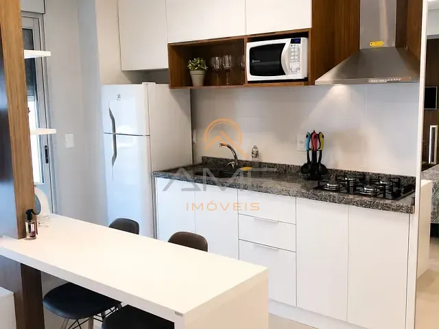 Apartamento 1 quarto e 1 banheiro, para alugar, no bairro Centro em Pelotas
