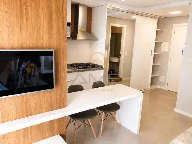 Apartamento 1 quarto e 1 banheiro, para alugar, no bairro Centro em Pelotas
