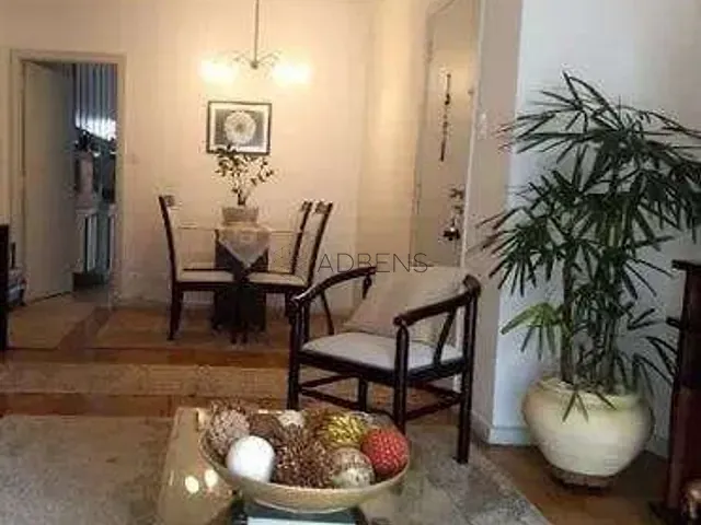 Apartamento 2 quartos e 2 banheiros, à venda, no bairro Jardim Paulista em São Paulo