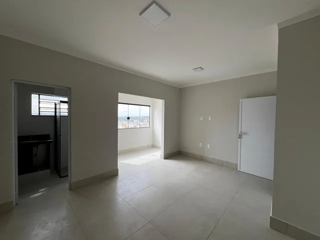 Apartamento 2 quartos e 2 banheiros, para alugar, no bairro Jardim Paraíso em Pouso Alegre