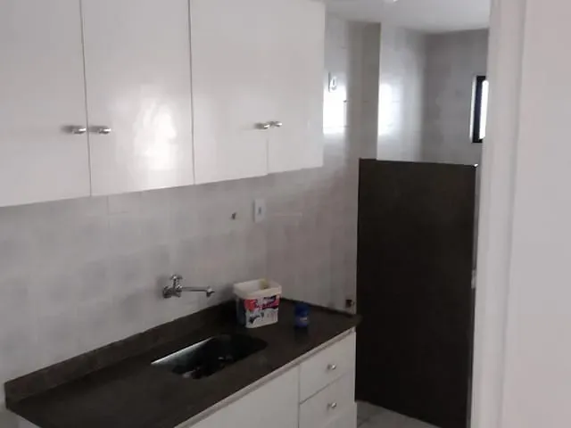 Apartamento 2 quartos e 2 banheiros, à venda, no bairro Centro em Campos dos Goytacazes