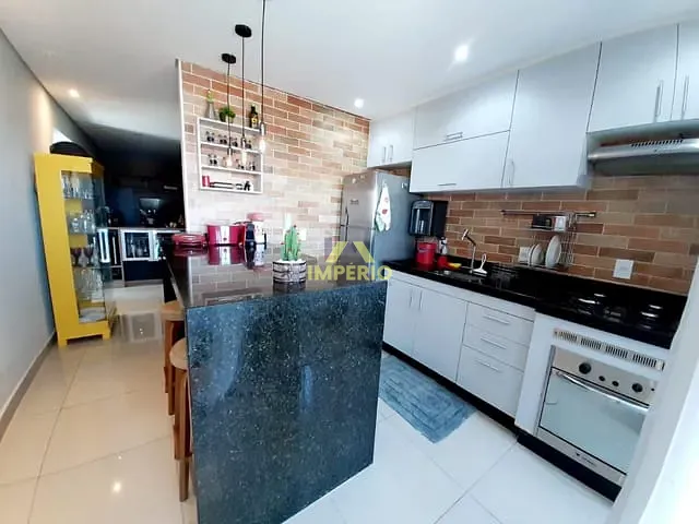 Apartamento 2 quartos e 2 banheiros, à venda, no bairro Jardim Nair Maria em Salto