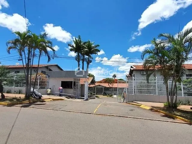 Apartamento com 77m² 3 quartos e 1 banheiro, para alugar, no bairro Coronel Antonino em Campo Grande