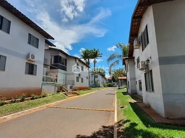 Apartamento com 77m² 3 quartos e 1 banheiro, para alugar, no bairro Coronel Antonino em Campo Grande