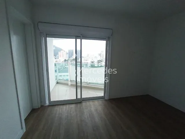 Apartamento com 155m² 3 quartos e 4 banheiros, à venda, no bairro Centro em Itajaí