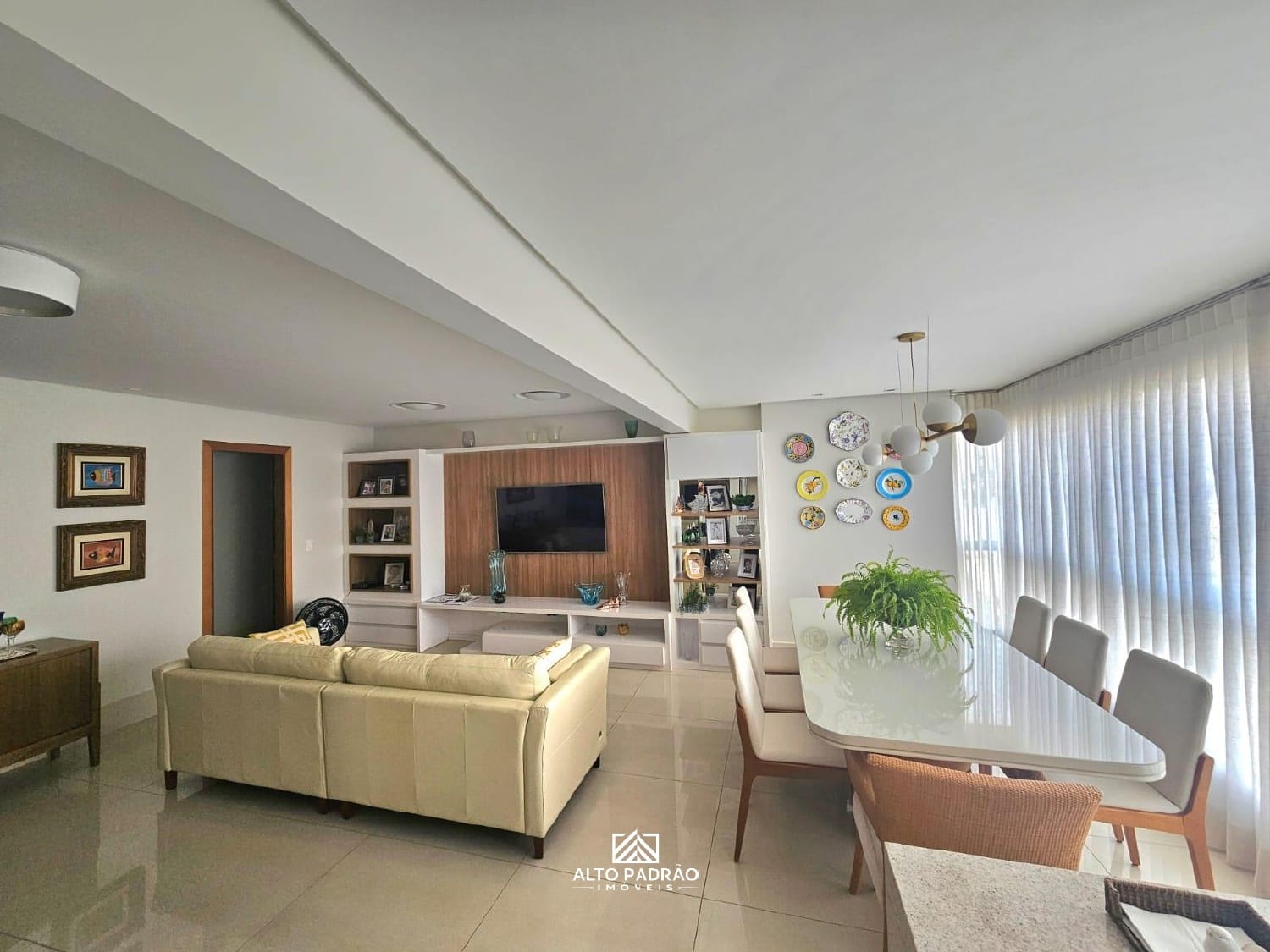 Apartamento, 3 quartos, 124 m² - Foto 1