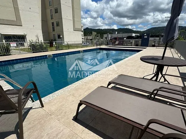 Apartamento com 55m² 2 quartos e 1 banheiro, à venda, no bairro Bela Vista em Palhoça