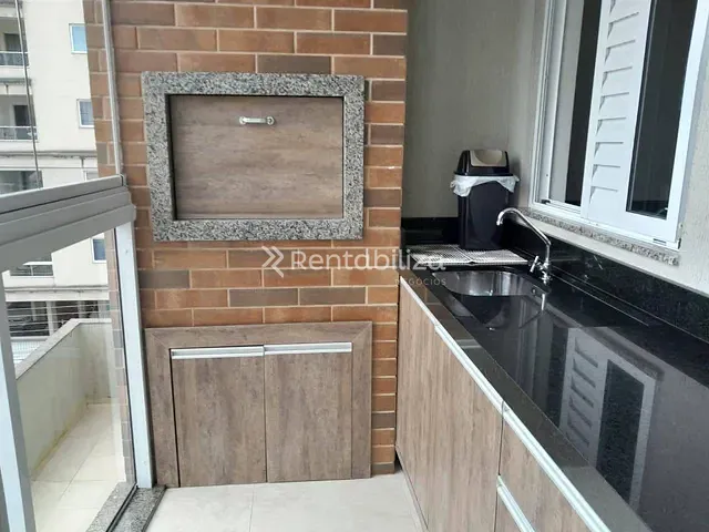 Apartamento 2 quartos e 2 banheiros, à venda, no bairro Morretes em Itapema