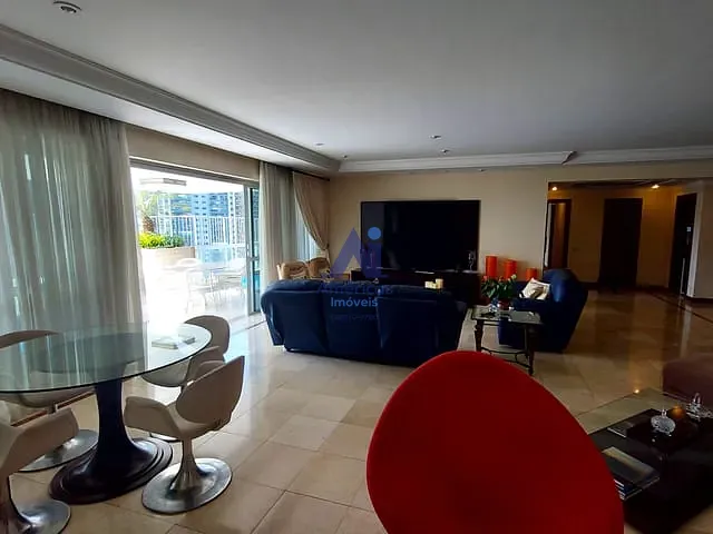Apartamento com 297m² 4 quartos e 3 banheiros, à venda, no bairro Barra da Tijuca em Rio de Janeiro