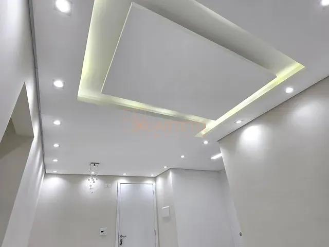 Apartamento 2 quartos e 1 banheiro, à venda, no bairro Vila Carmosina em São Paulo