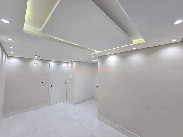 Apartamento 2 quartos e 1 banheiro, à venda, no bairro Vila Carmosina em São Paulo
