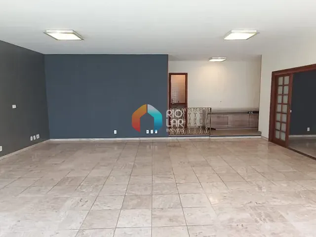 Apartamento com 280m² 3 quartos e 2 banheiros, à venda, no bairro Copacabana em Rio de Janeiro