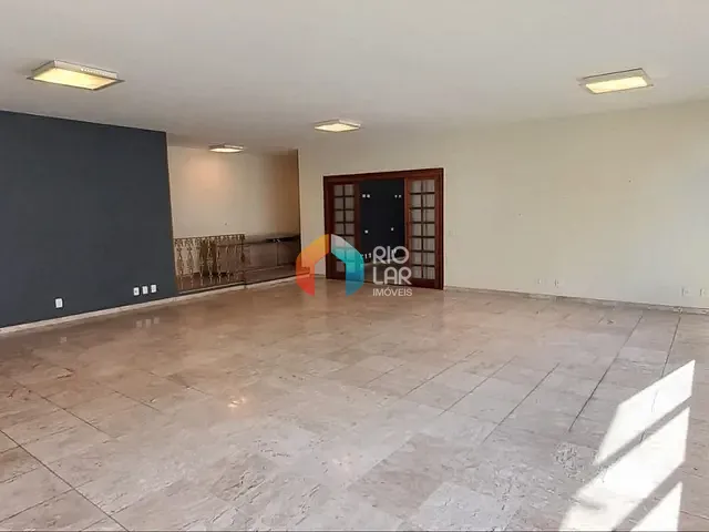 Apartamento com 280m² 3 quartos e 2 banheiros, à venda, no bairro Copacabana em Rio de Janeiro