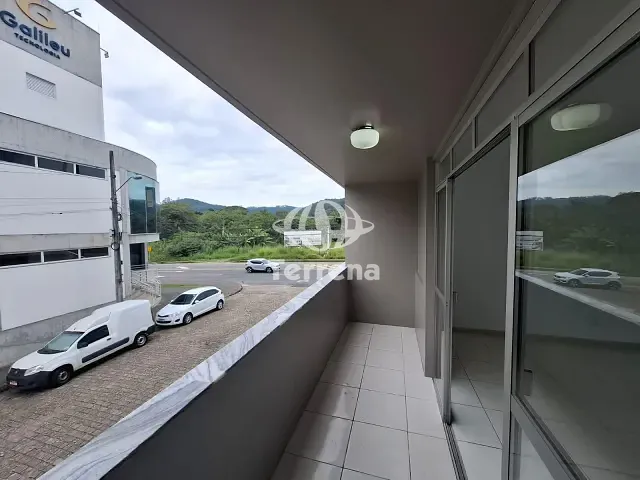 Apartamento com 100m² 3 quartos e 2 banheiros, para alugar, no bairro Vorstadt em Blumenau