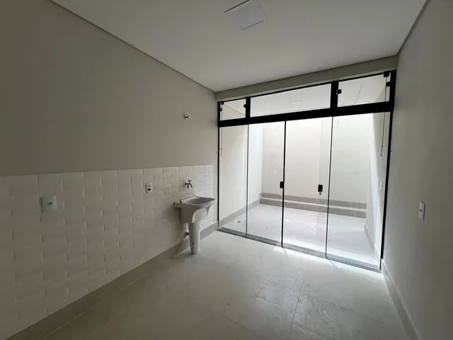 Apartamento 2 quartos e 2 banheiros, para alugar, no bairro Jardim Paraíso em Pouso Alegre