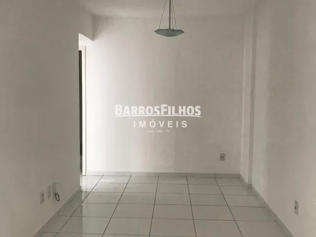 Apartamento 2 quartos e 2 banheiros, à venda, no bairro Jabotiana em Aracaju